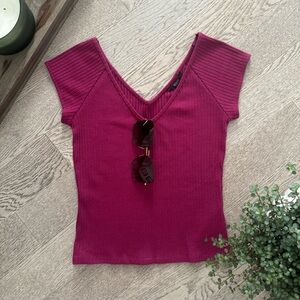 Guess cropped T